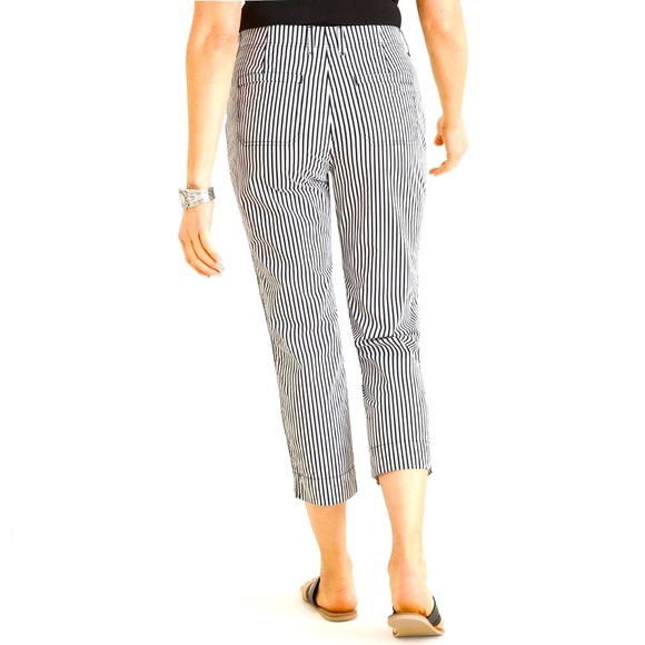 Chico’s secret street striped crop - Picture 2 of 8